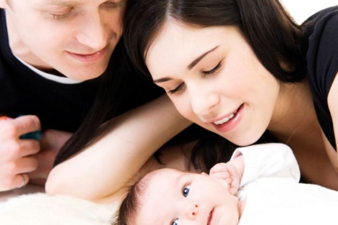 Отцы внимательнее относятся к воспитанию детей, когда их поощряют  матери
