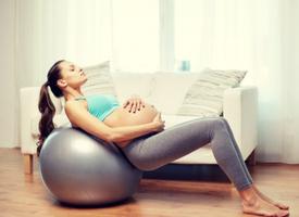 Упражнения для беременных: обзор доступных видов фитнеса для будущих мам