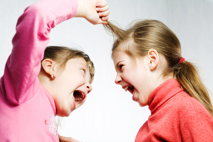 Агрессия у детей: причины и рекомендации