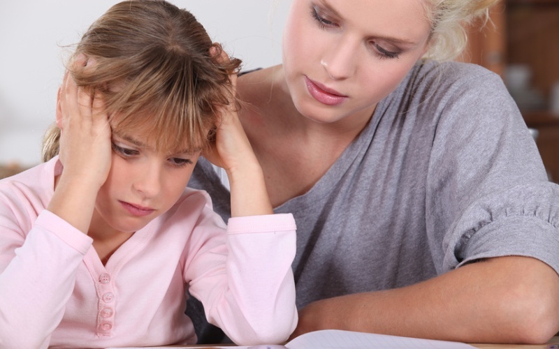 Благими намерениями: 5 вредных советов по поводу «помощи» школьнику с уроками