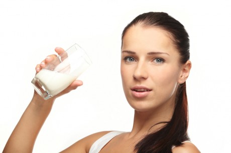Молоко может привести к бесплодию