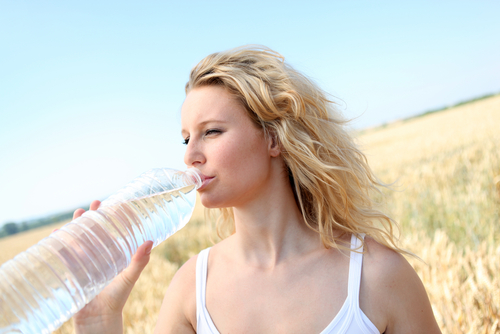 Пей 2 литра воды в день