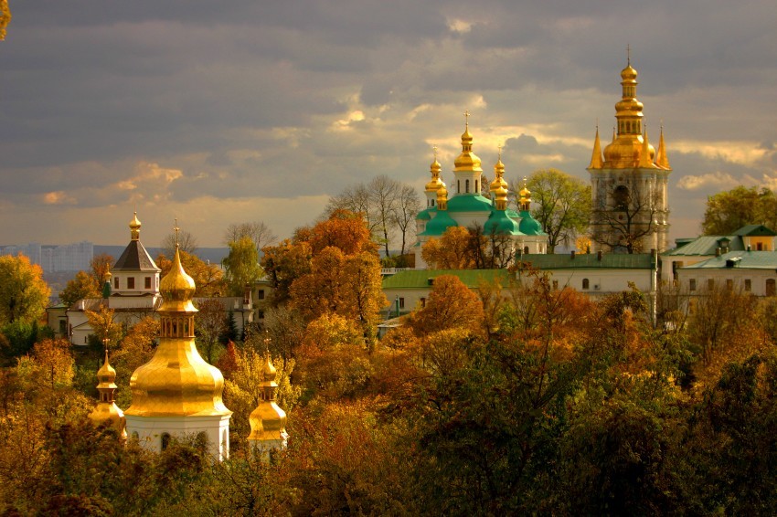 Как провести осенние каникулы – посетить одно из 7 чудес Украины: Киево-Печерская Лавра