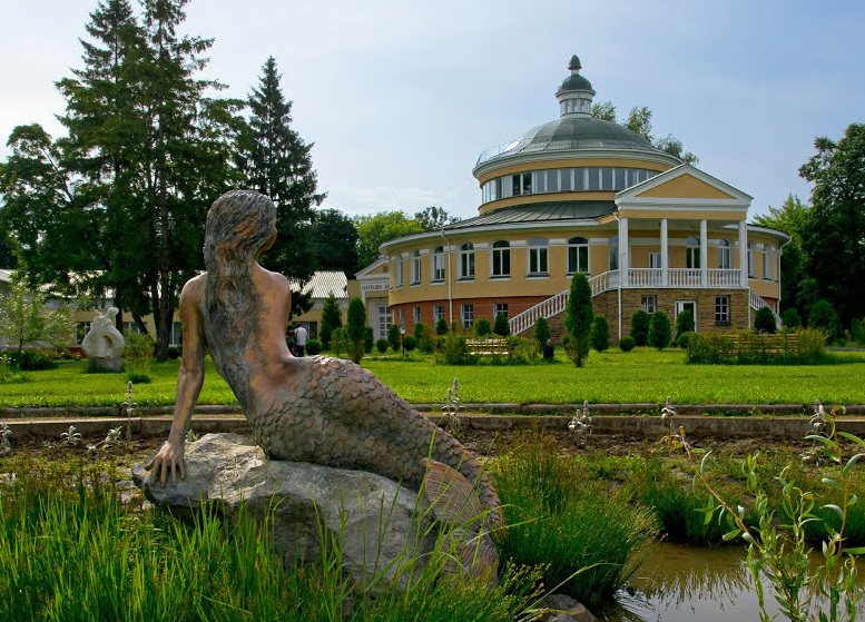 Сад Острожской академии