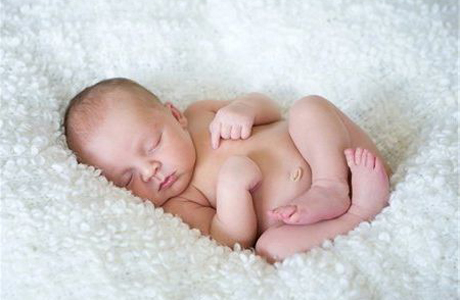 Сон новорожденного малыша