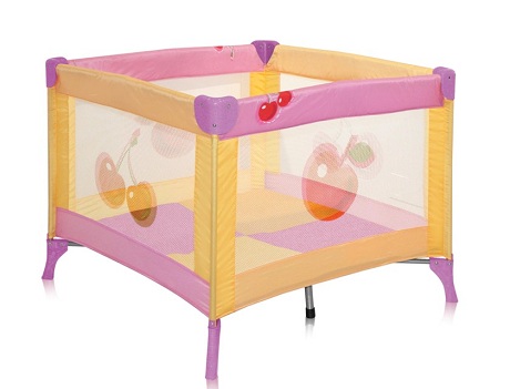 Детский манеж-кровать Baby Care